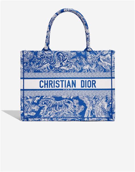 cabas christian dior bleu|dior book tote français.